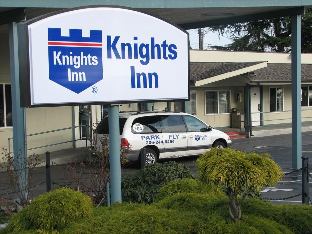 Knights Inn & Suites Seatac Airport Tukwila Extérieur photo